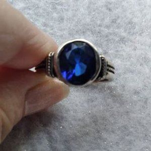 .925 Silver Ring with Cobalt blue glass stone
